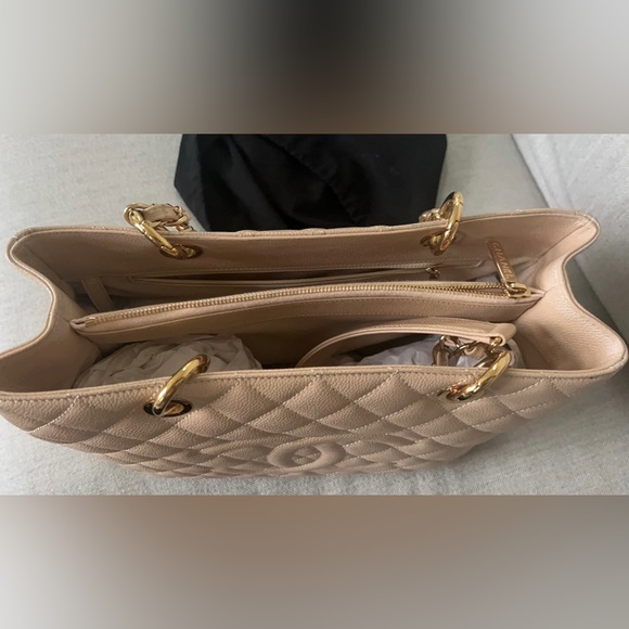 Chanel GST Shopping Tote - Picture 5 of 5